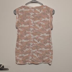 Banana Republic Malibu Tee Pink Camo Print Sleeveless Women's Sz XS Modal Cotton